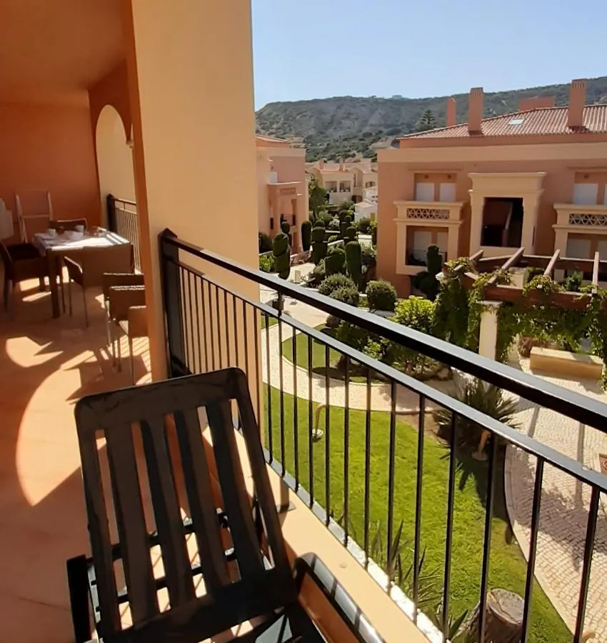 Dina Luxury 2 Bedroom Apartment Praia Da Luz 0*,