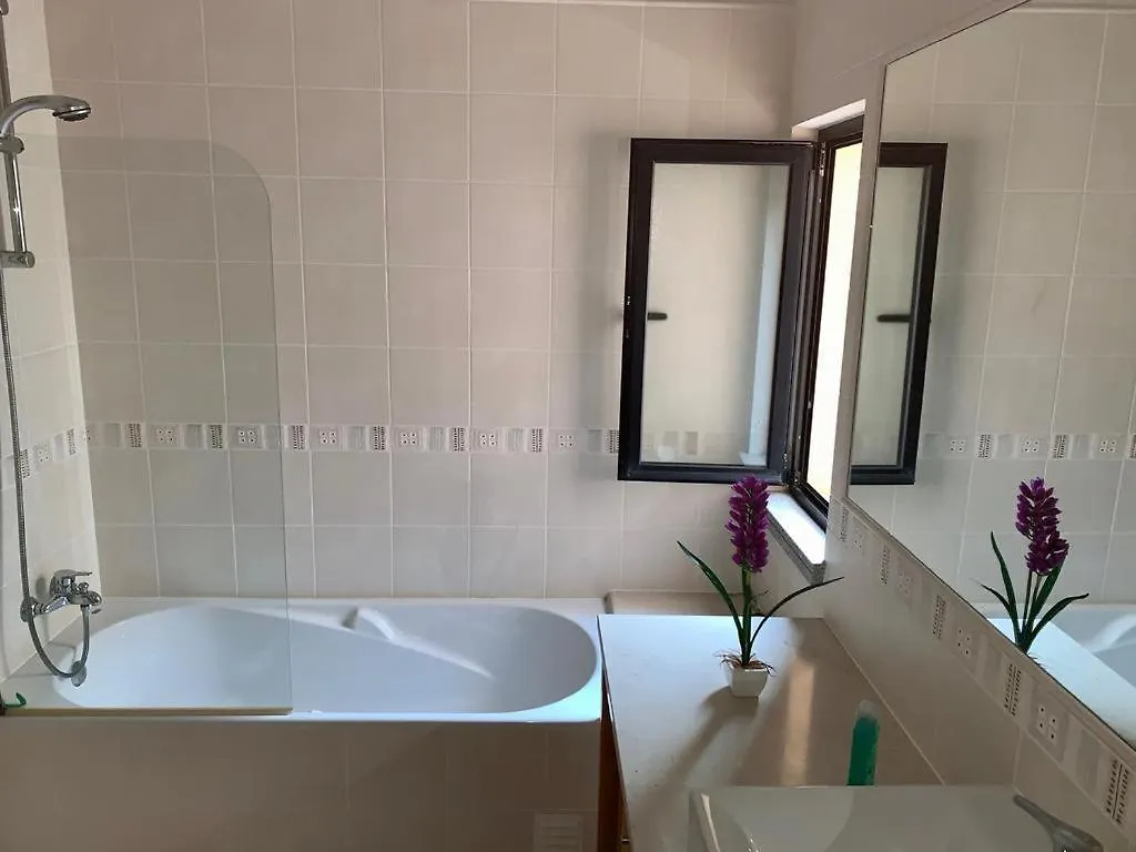 Dina Luxury 2 Bedroom Apartment Praia Da Luz