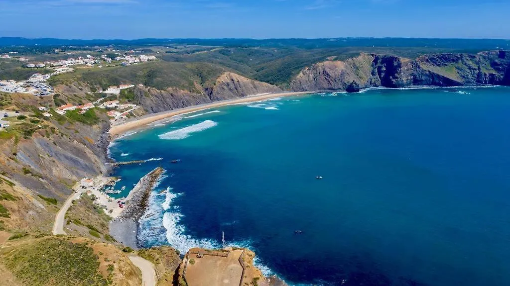 Dina Luxury 2 Bedroom Apartment Praia Da Luz 0*,  Portugal